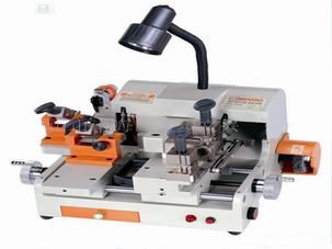 The Precision Master&quot; Dual Cutter Key Duplicator(100-h)